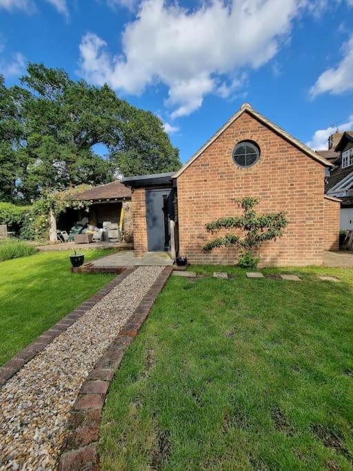Apartment Garden Close To Wakehurst And Kew Seed Bank *